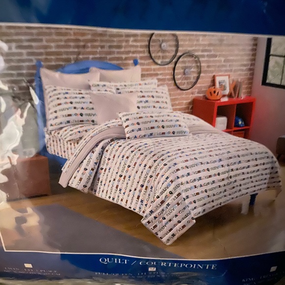 Kids Quilt & Sheets - Alphabet - Picture 2 of 7